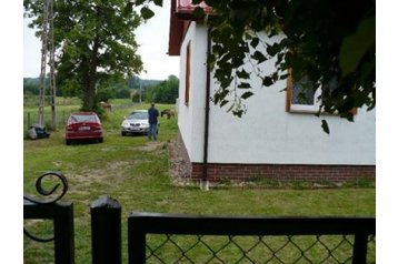 Polska Privát Białowieża, Zewnątrz